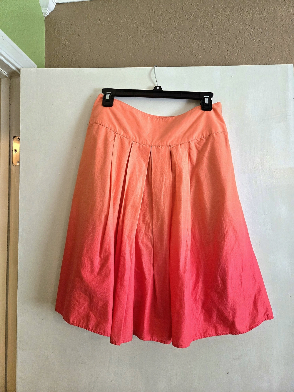 Women's Ombre Pink-Orange Pleated Skirt